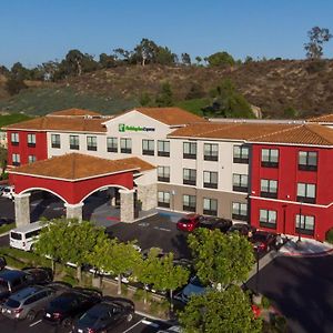 Holiday Inn Express & Suites - Lake Forest, An Ihg Hotel